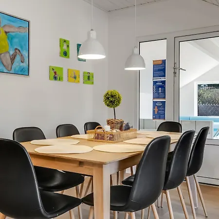 Poolhus I Forste Klitraekke Sj540 Harboør