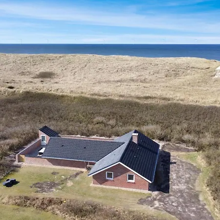 Poolhus I Forste Klitraekke Sj540 *